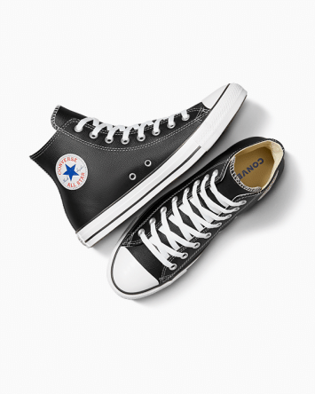 Chuck Taylor All Star Leather