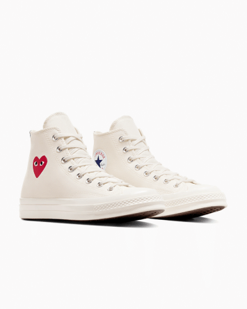 PLAY Comme des Garçons Single Heart Chuck 70